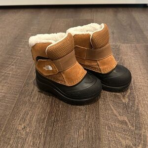 The North Face Toddler Alpenglow II Boots
